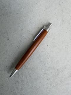 LAMY 2000 ボールペン タクサス 天然木 ドイツ製 完品 木軸ペン LAMY ラミー 2000 ボールペン タクサス 木軸 ドイツ製 木軸ペン - メルカリ