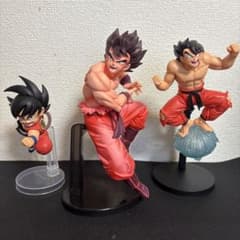 ドラゴンボール 孫悟空 フィギュア 3体セットのサムネイル