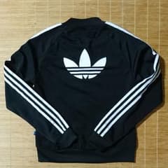 adidas ジャージのサムネイル
