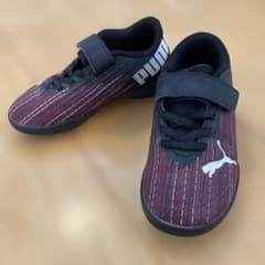 PUMA サッカーシューズ キッズ用 17cmのサムネイル