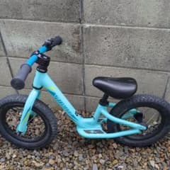 Specialized バランスバイク 12インチ アクアブルー Specialized バランスバイク 12インチ アクアブルー - メルカリ
