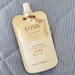 エリクシール シュペリエル しっとり乳液のサムネイル