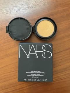 ⭐︎美品⭐︎NARS ライトリフレクティング セラムクッションファンデーションのサムネイル