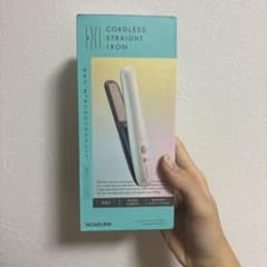 【新品未使用】KOIZUMI コードレスストレートアイロンのサムネイル