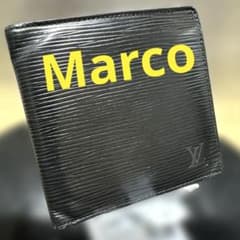 19☆良品☆マルコ♪エピ ブラック 2つ折り財布☆コインポケットあり