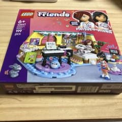 LEGO Friends Paisley's Room 42647のサムネイル