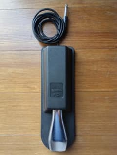 【動作品】YAMAHA(ヤマハ）サスティンペダル FC4 ( FC-4 )のサムネイル