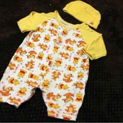 プーさんロンパ、帽子/60〜70㎝のサムネイル