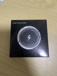 ワイヤレス充電器 マグネット式のサムネイル