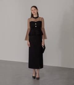 LEJAスパンコール刺繍ビジューボタンフレアスリーブセットアップドレス