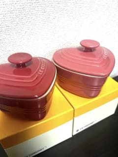 LE CREUSET ハート型容器 ピンク2セット箱付きのサムネイル