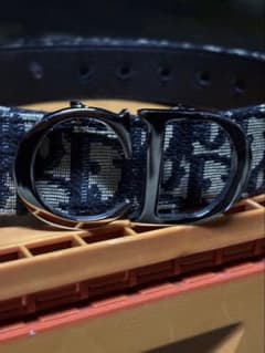 最終値下げ Dior ネイビー ブラック ベルト - メルカリ