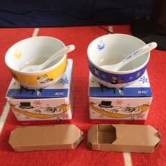 新品未使用  MOOMIN×KFC  スープカップ  セットのサムネイル