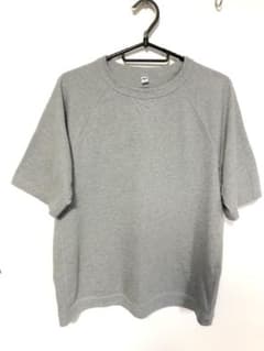 UNIQLO ユニクロ　ラグランスリーブクルーネックTシャツのサムネイル