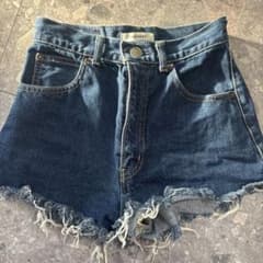 MOUSSY デニムショートパンツ カットオフ サイズ1のサムネイル