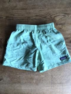 パタゴニア patagonia バギーズショーツ　キッズ　xsのサムネイル