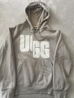UGG RTW ロゴ プルオーバー パーカー ベージュ Sサイズ - メルカリ