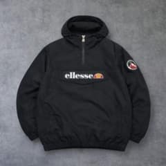 ellesse 刺繍ロゴ アノラックパーカー ハーフジッププルオーバー 黒M ellesse 刺繍ロゴ アノラックパーカー ハーフジッププルオーバー 黒M