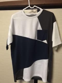 Tシャツのサムネイル