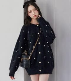 NICE CLAUP ビジューフェザーロングカーディガン ブラック - メルカリ