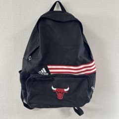 【レア】adidas NBA Chicago Bulls バックパック リュックのサムネイル