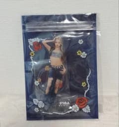 HANA ファンミ アクリルスタンド YURI HANA with HONEYs - メルカリ