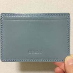 美品   GUESS定期入れのサムネイル