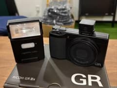 ヘナRICOH GR IIIx 本体 LightPix Labs 中古 ヘナ様専用RICOH GR IIIx 本体 LightPix Labs 中古 - メルカリ
