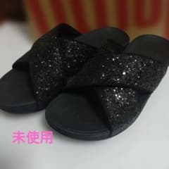 未使用⭐︎Fitflop サンダル グリッター クロスストラップ ブラック25cm FitFlop サンダル ブラック ラメ クロスストラップ - メルカリ