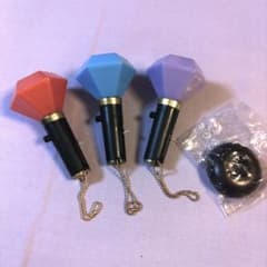 ガチャ「アイドルペンライト シック」３種類