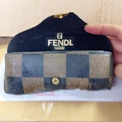 FENDL サングラスのサムネイル