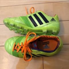 子供用アディダス サッカースパイクのサムネイル