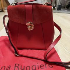 Gaetana Ruggieroレッド本革バックのサムネイル
