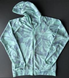 adidas キッズパーカー　150㎝のサムネイル