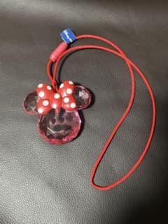 東京ディズニーリゾート ミニーマウス 光るペンダントのサムネイル