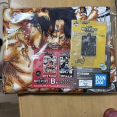 ONE PIECE 아크릴 스탠드 & 쿠션