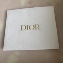 Dior ホワイトショッパー 紙袋 大 リボン付きのサムネイル
