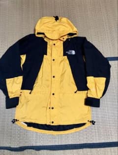 希少90s ノースフェイス マウンテンジャケットのサムネイル