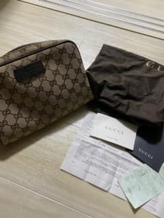 GUCCIのサムネイル