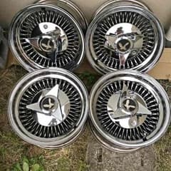 ワイヤー ホイール デイトン ロードスター 13×7J 4本 希少 送料込 中古のサムネイル