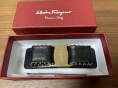 フェラガモ　バレッタ　ヘアアクセサリー　値下げのサムネイル