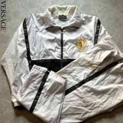 VERSACE ナイロン セットアップ ホワイト×ネイビー A.VERSACE ヴェルサーチ ナイロンセットアップ - メルカリ
