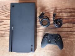 美品 Xbox Series Xのサムネイル