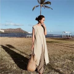 ノースリカットワンピース ベージュのサムネイル