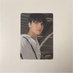 ATEEZ BEYOND : ZERO atiny盤 ウヨン トレカのサムネイル