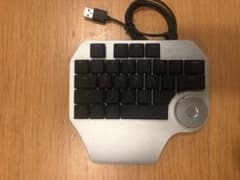 【値下げしました】DELUX T11 Designer 左手用デバイスのサムネイル