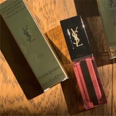 YSL 617 ルージュピュールクチュール ヴェルニ ウォーターステインのサムネイル