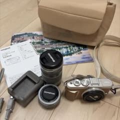 OLYMPUS PEN E-PL9 本体 ダブルズームキット レンズ2つセット - メルカリ