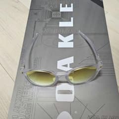 OAKLEY LATCH サングラス クリアフレーム ゴールドアクセント - メルカリ