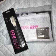 itzy showcase スローガン　ペンライトのサムネイル
